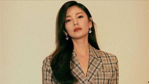 娱乐圈无脑吃瓜女明星,无脑吃瓜女明星的疯狂日常